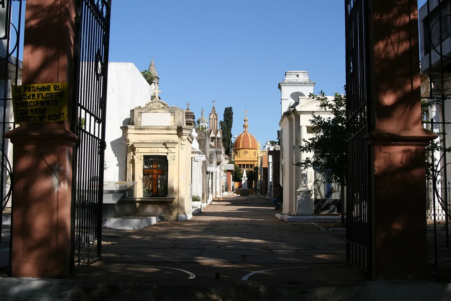 Recoleta cemetery in Asunción, Paraguay.