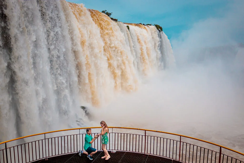 Pedido de Casamento nas Cataratas do Igua&ccedil;u